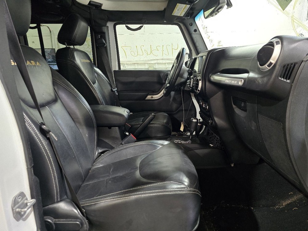 WRANGLER 2014 Transmission Shift 629768