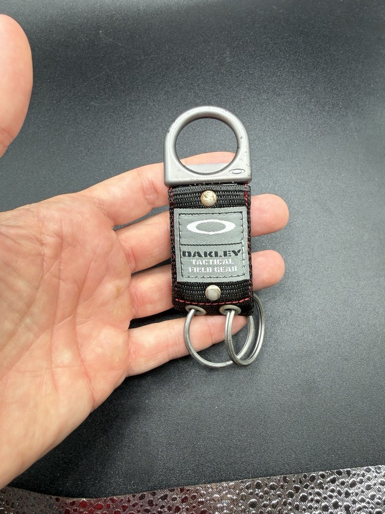 Oakley Tactical Field Gear Keychain