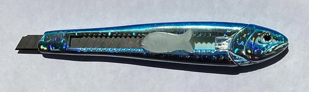 Utility Blue Fish Box Cutter