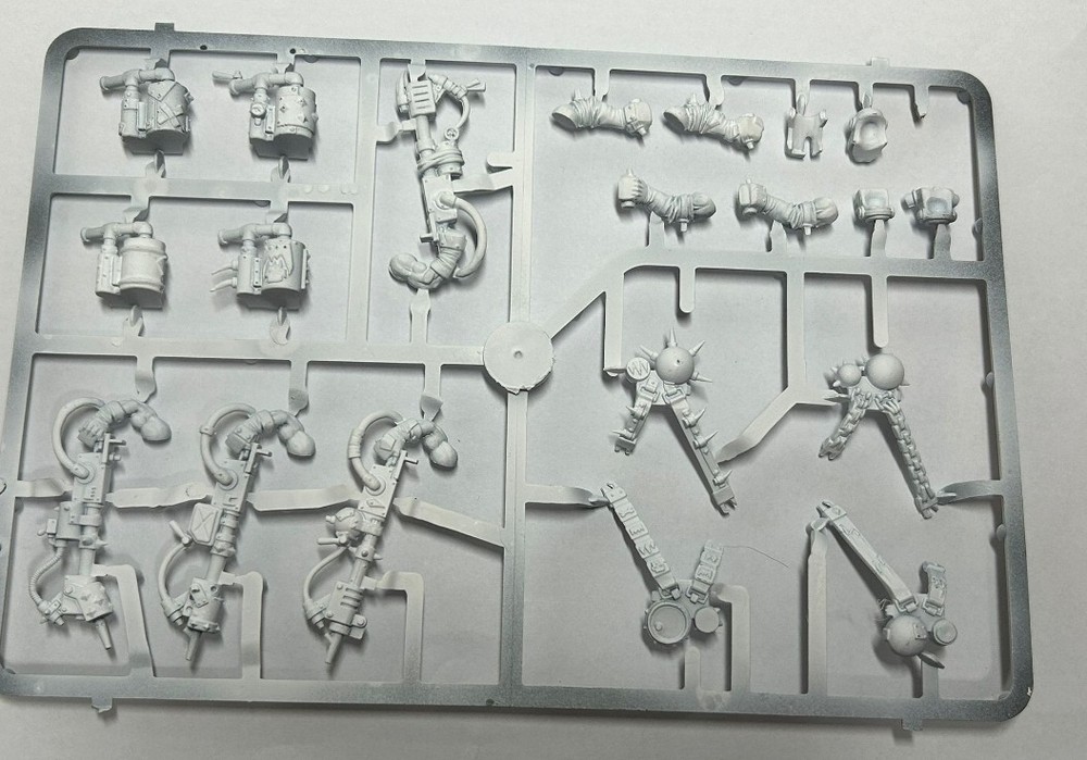 Warhammer 40k Orks Burnas Bits Pack On Sprues