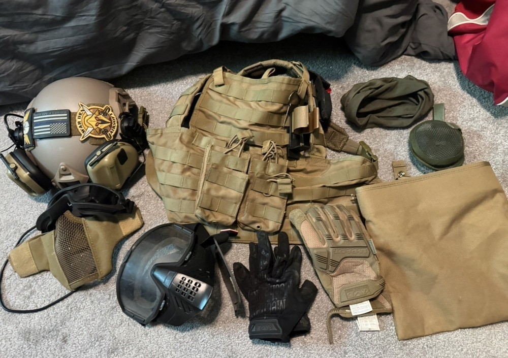Airsoft/Paintball/Tactical Gear
