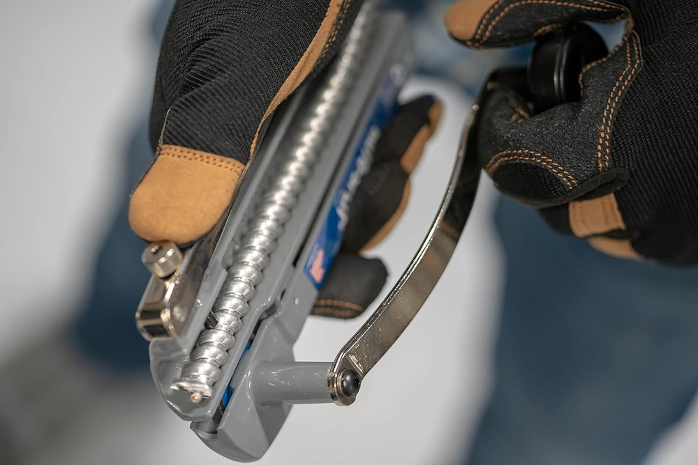 ROTO-SPLIT Amored Cable Cutter