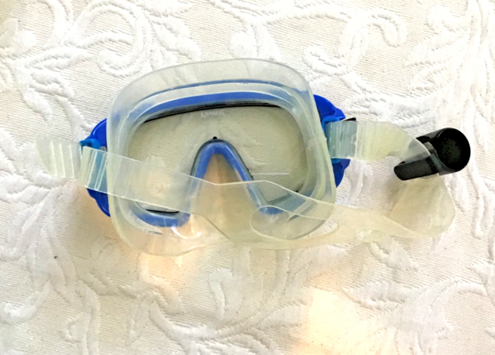 Mares Tempra Scuba Diving Goggles In Case