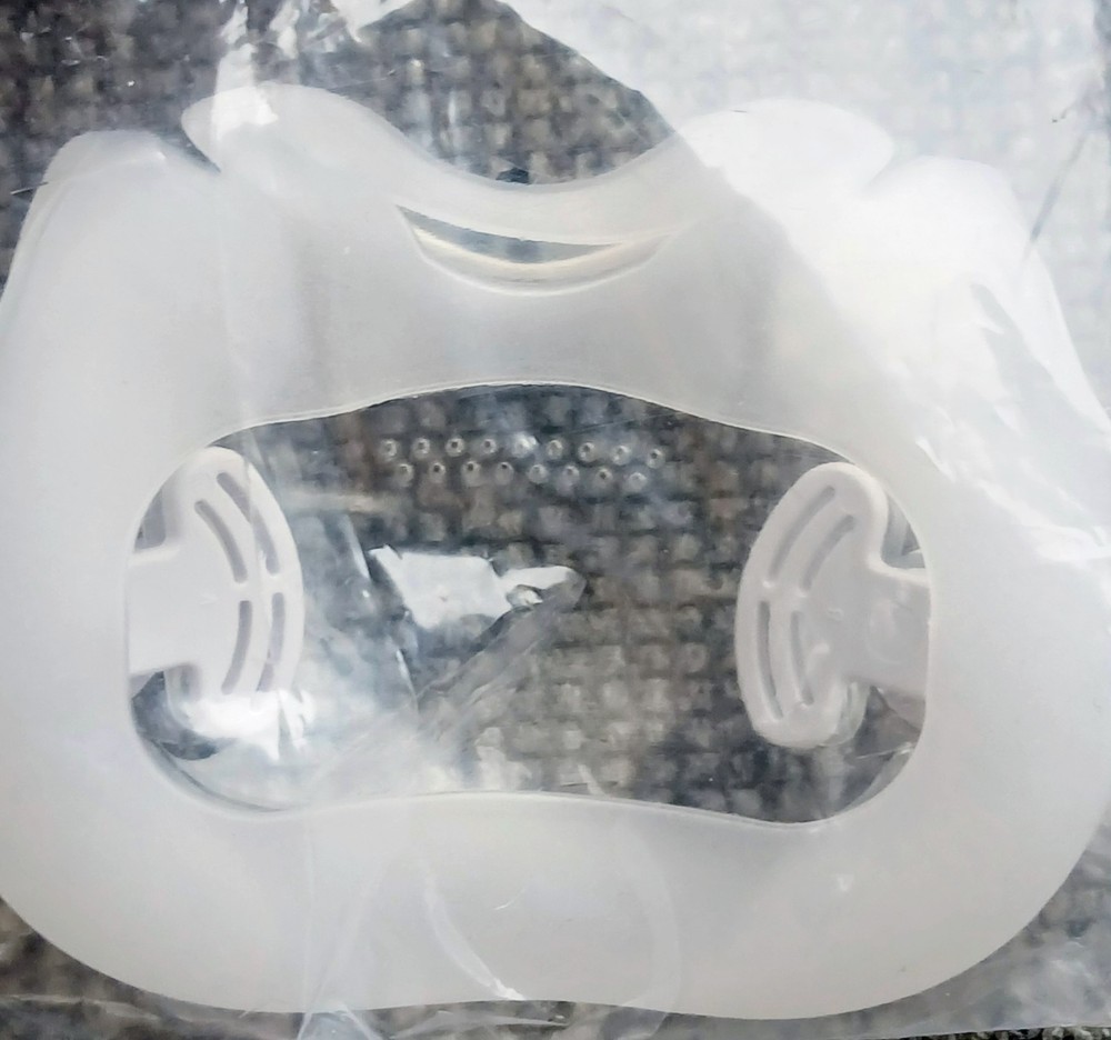 Philips Respironics Full Face Cushion Replacement * Medium