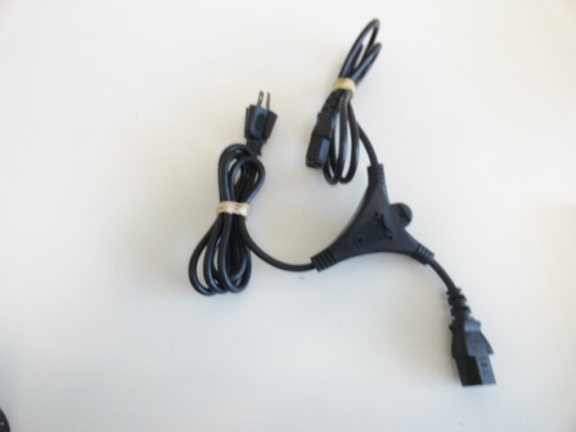 PP1:  SP-509 Splitter Cable