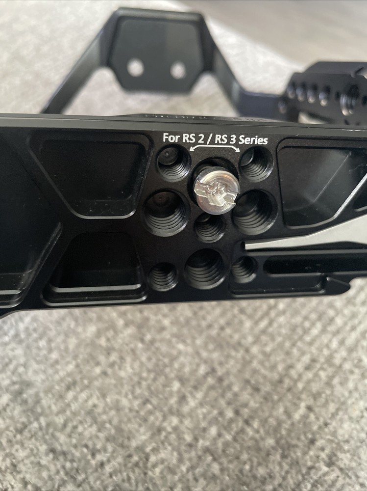 Neewer Camera Cage for RS2 RS3 Camera Cage Only - No Box