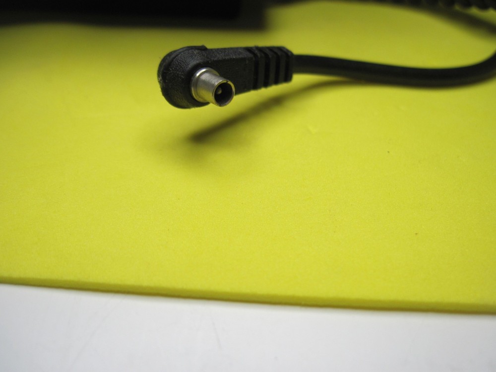 Vintage Gold Crest SR 35 CD Rechargeable Camera Flash