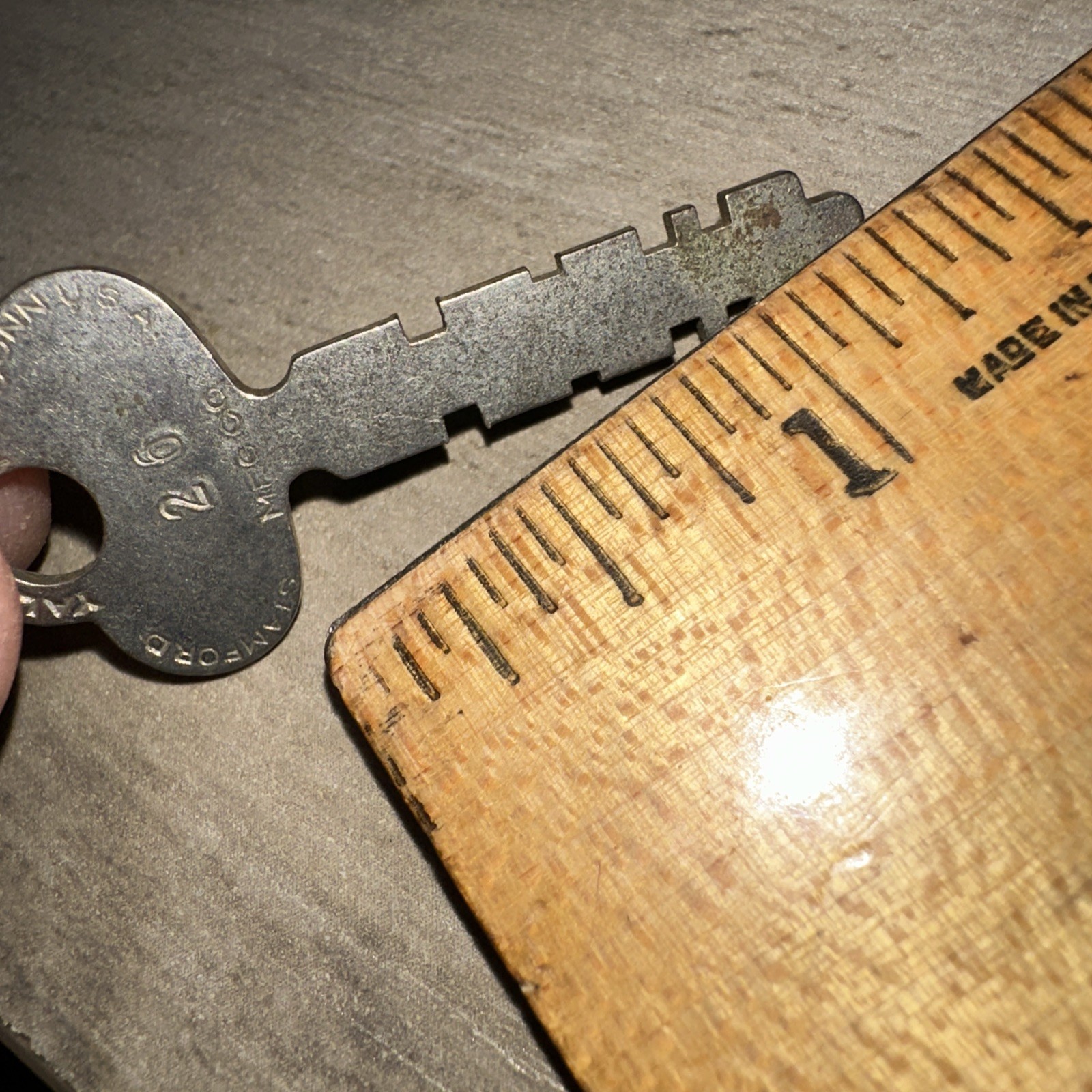 Antique Yale & Towne Flat Key #26 Original