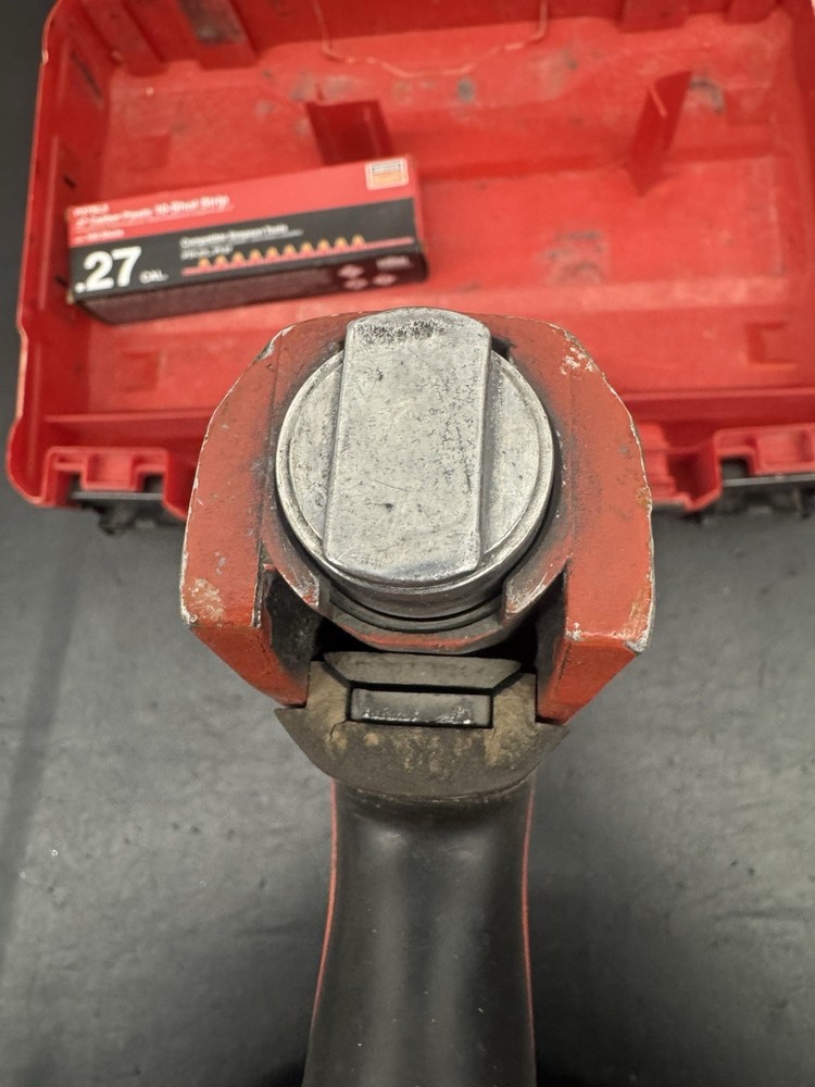 Hilti Dx2 Power Actuated Tool With Case