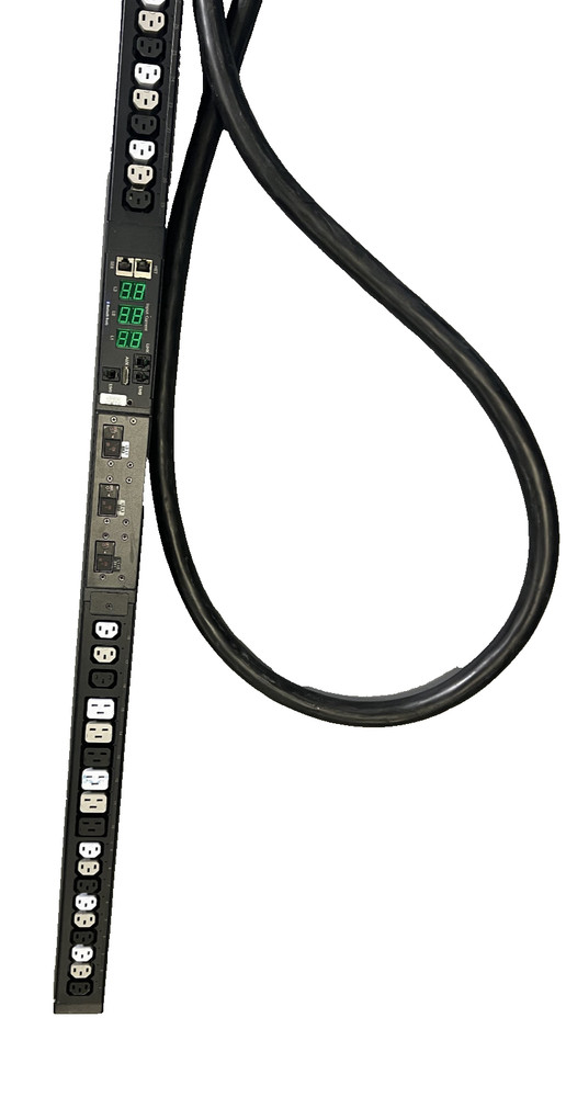 Server Technology C2W36CE-DFME2M66 Switched POPS Rack PDU 208V 3-PH 36-Outlets