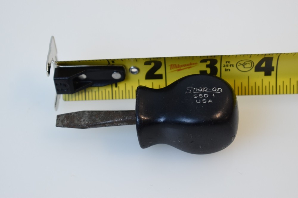 Snap-On Tools SSD1 Stubby Black Hard Handle Slotted Flat Tip Screwdriver USA