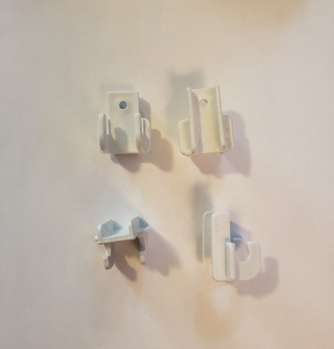 Rubbermaid / Closet Maid H.D. Universal Pole Clamp Model # 45100 (NEW STOCK)