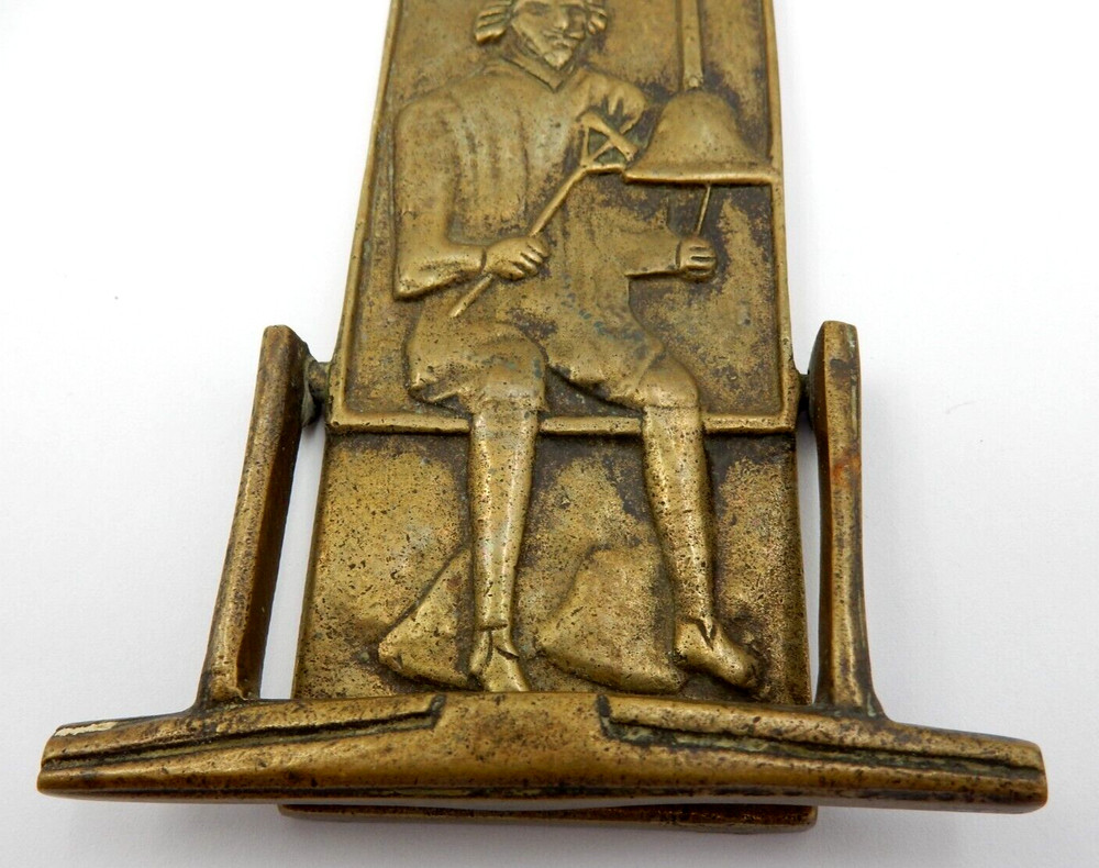 ANTIQUE JACK BLANDIVER WELLS CATHEDRAL DESIGN SOLID BRASS DOOR KNOCKER