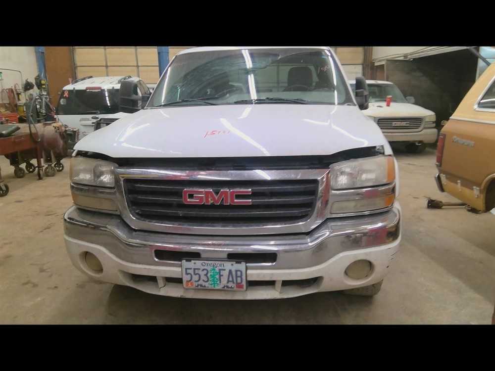 SIERRA150 2005 Glove Box 2001806
