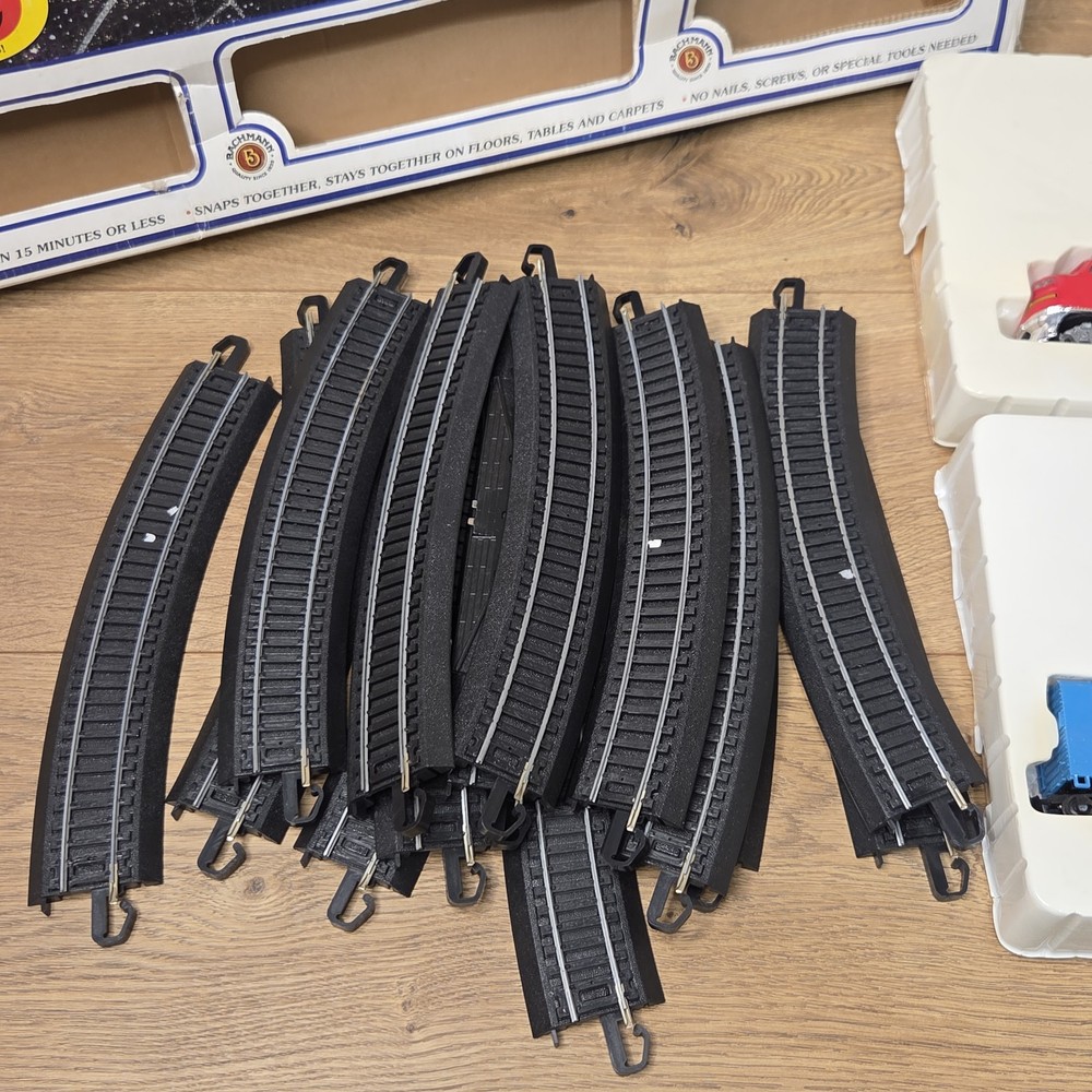 Bachmann Galaxy Ho Scale Train Set #00610 *Incomplete