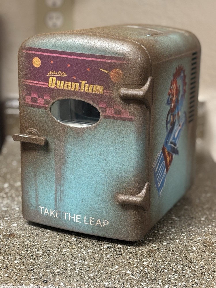 Fallout  Nuka Cola Quantum Mini Fridge