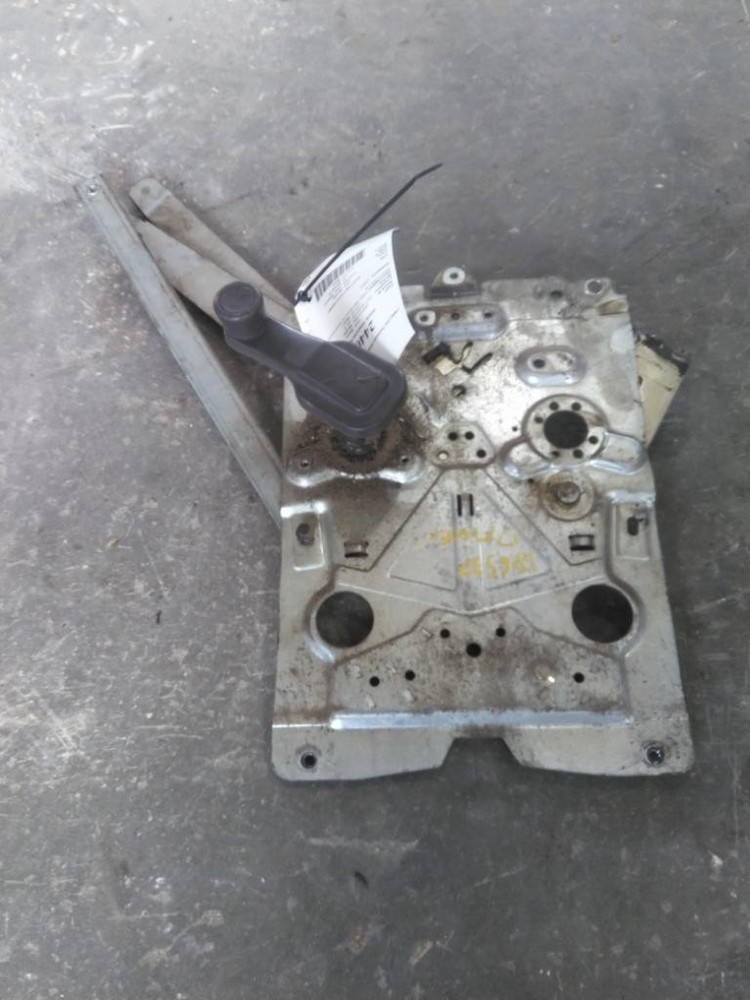 For 1999 VOLVO VN WINDOW REGULATOR Left , MN