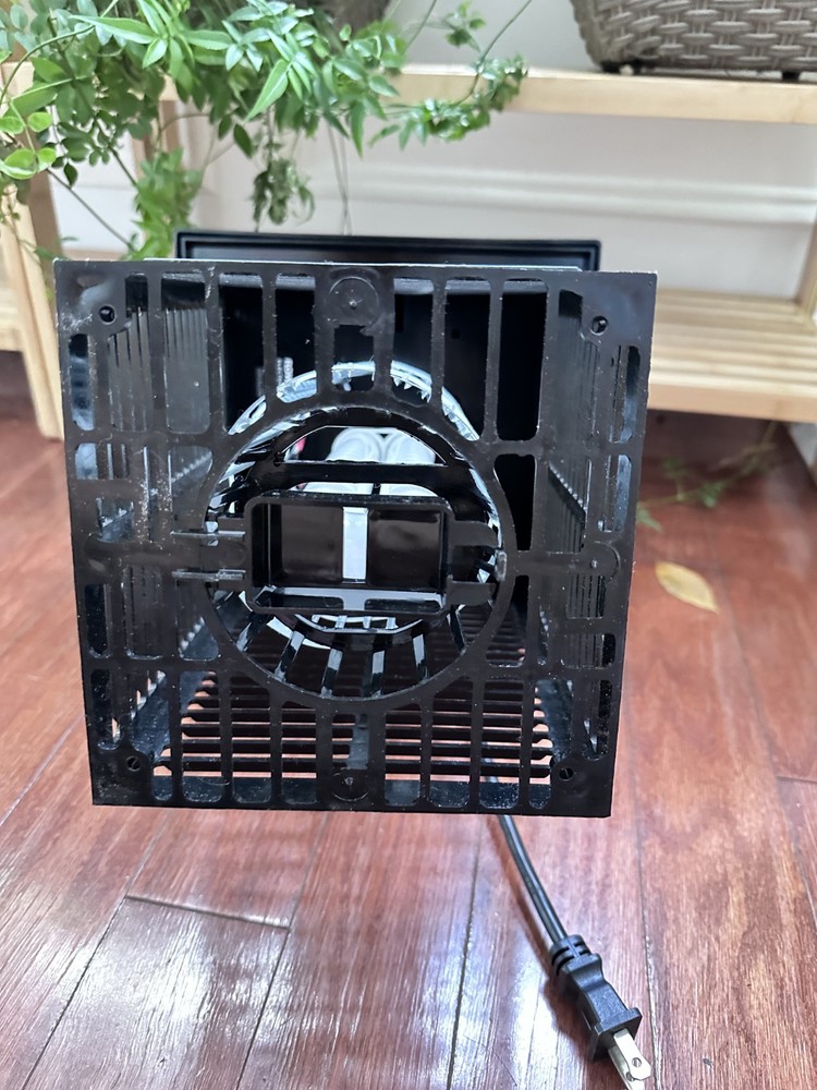 Flowtron BK-40D Electronic Insect Killer, 1 Acre Coverage, Black, New