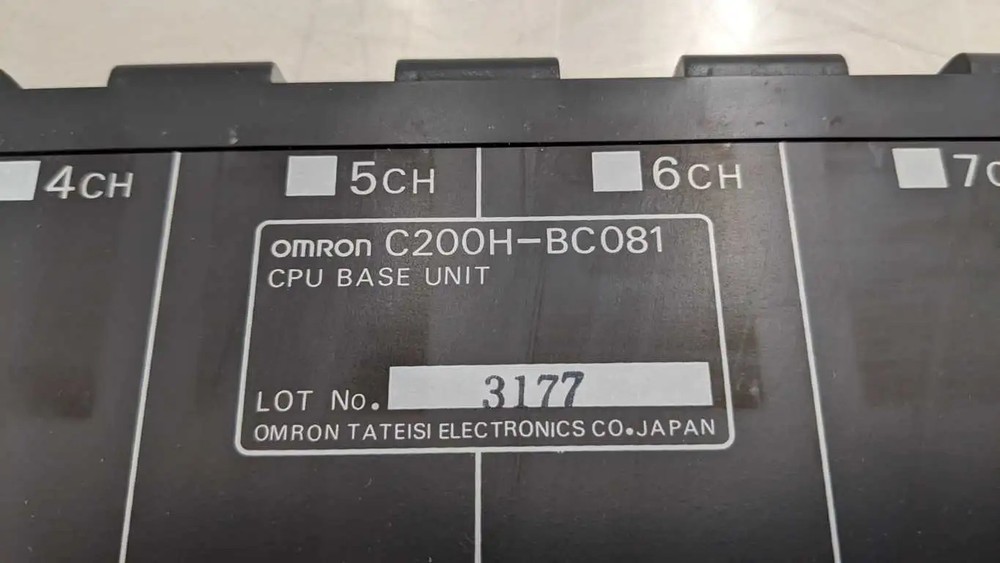 Omron C200H-BC081 CPU Base Unit