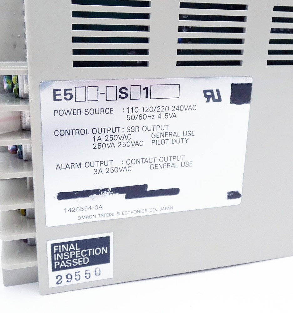 OMRON E5E4-S91K-DIN 50/60Hz Temperature Controller -Unused-