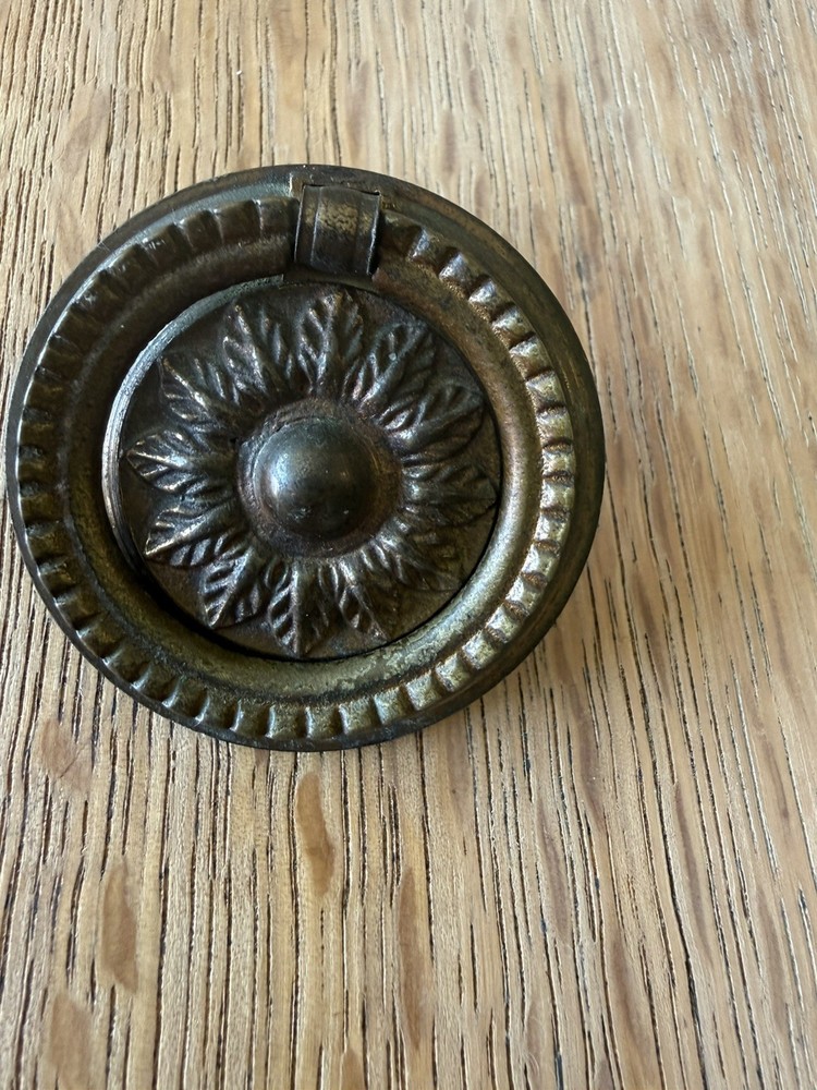 Vintage Rosette Bail Drawer Pull Round Backplate Dresser Handle A5918DC.