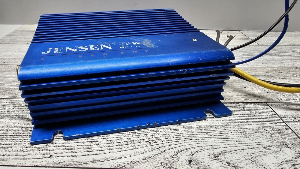 JENSEN A82 40W X 2 MAX IC POWER STEREO AMPLIFIER