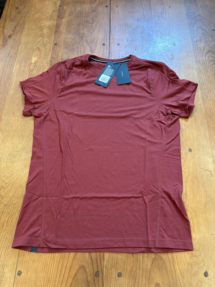 Ten Thousand Men’s Durable Tee Training Workouts Activewear BRKRED Medium