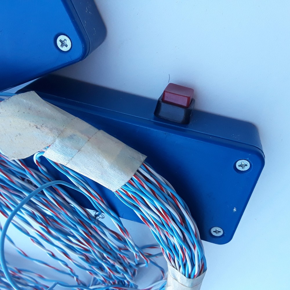 Wirings Wires With 2-Outlets Red Push Button