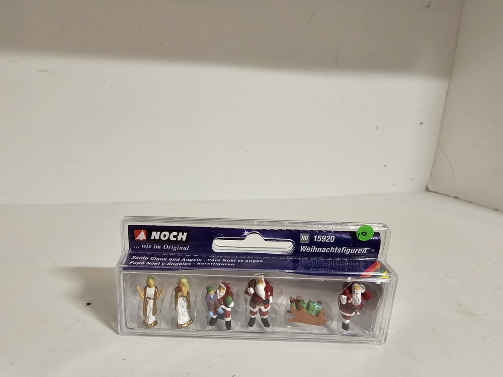 Noch Christmas Figures 15920 HO Scale