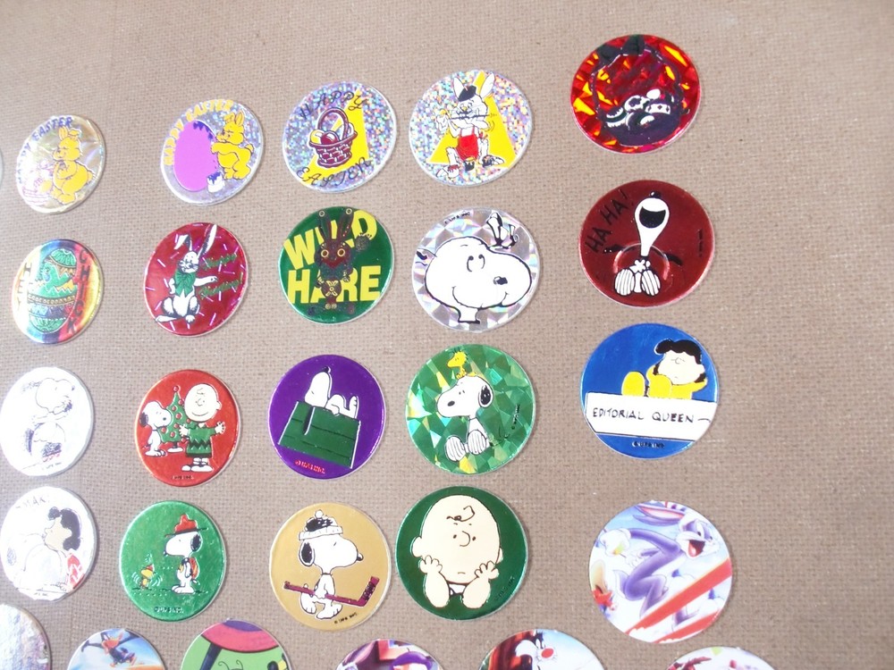 POGS/MILKCAPS PEANUTS, EASTER FOILS & CARTOONS TOTAL OF (41)