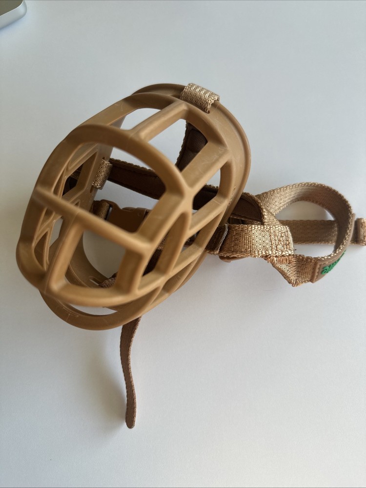 Baskerville Ultra Dog Basket Muzzle Adjustable Plastic, Size 3