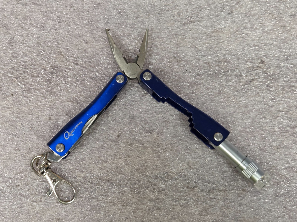 QUARROW MULTI TOOL KNIFE - BLUE