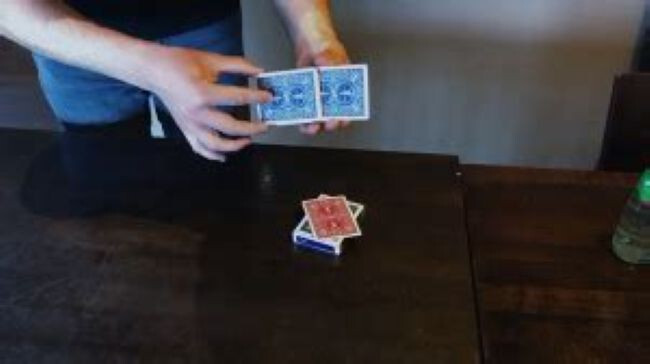 Prevision (Blue) by Peter Eggink - Trick