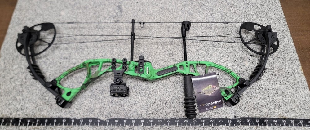 Diamond Archery Edge XT LH Compound Bow