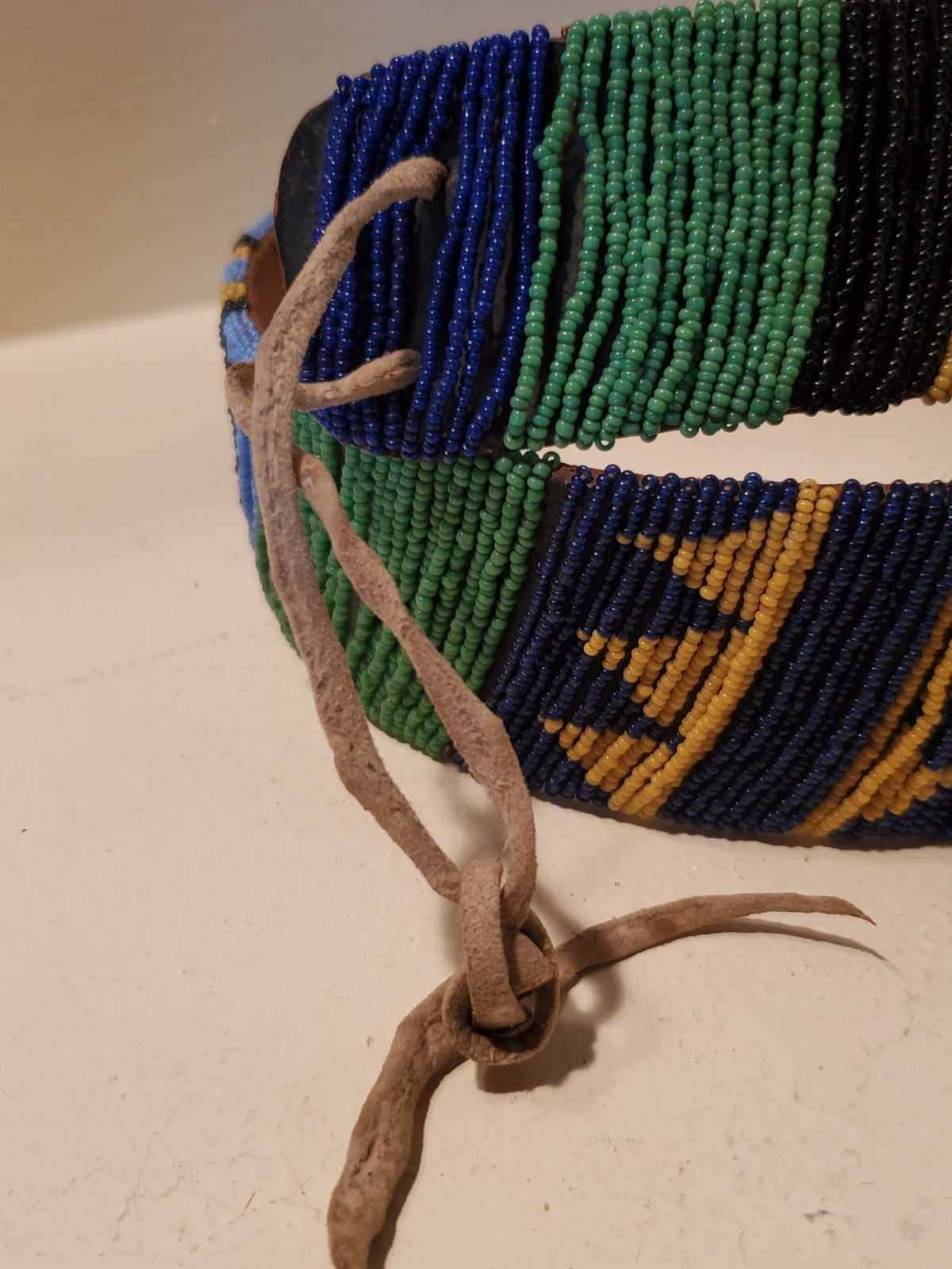 Antique OLD Native American Indian n. plains blackfoot beaded belt 19th c.