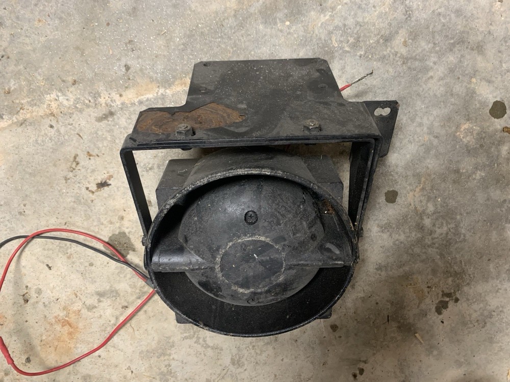 GALLS 100w Speaker With mounting Bracket - Tested And Working