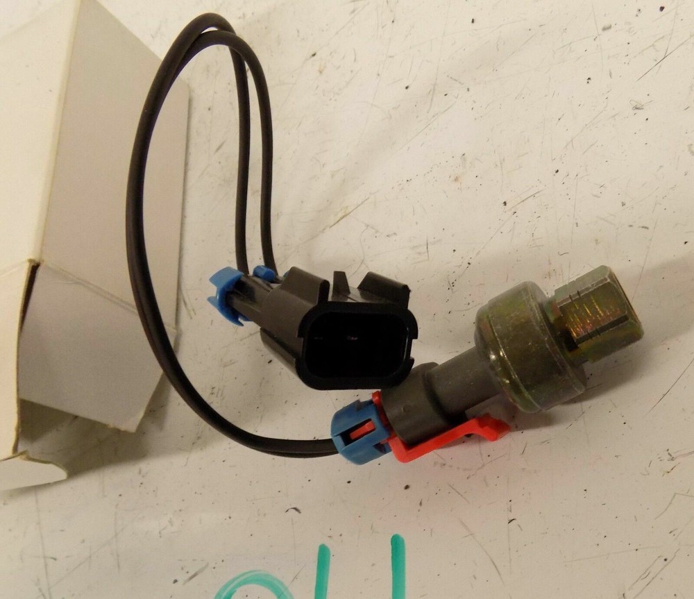 NOS ROSS 1511 HIGH PRESSURE AC CONDENSER SENSOR