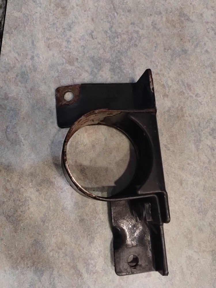 Marine Coil Bracket Pre-owned