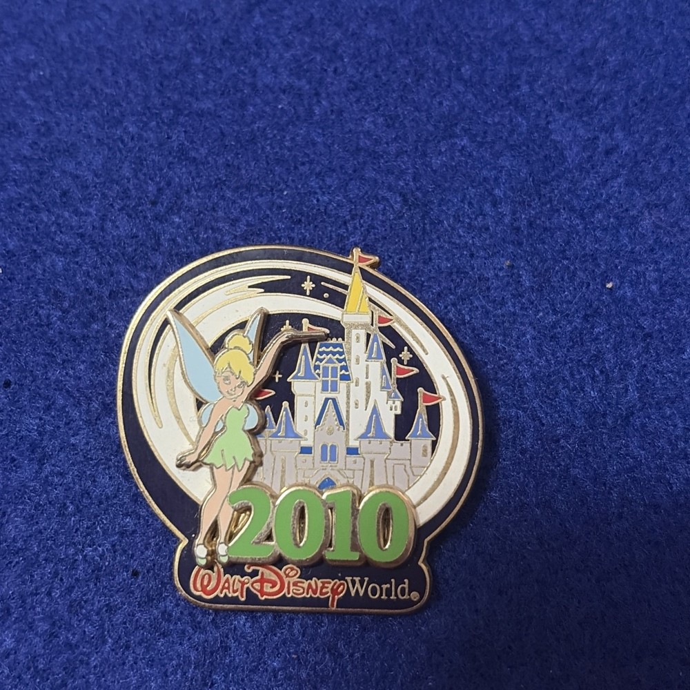 Disney 2010 Tinker Bell Castle Pin