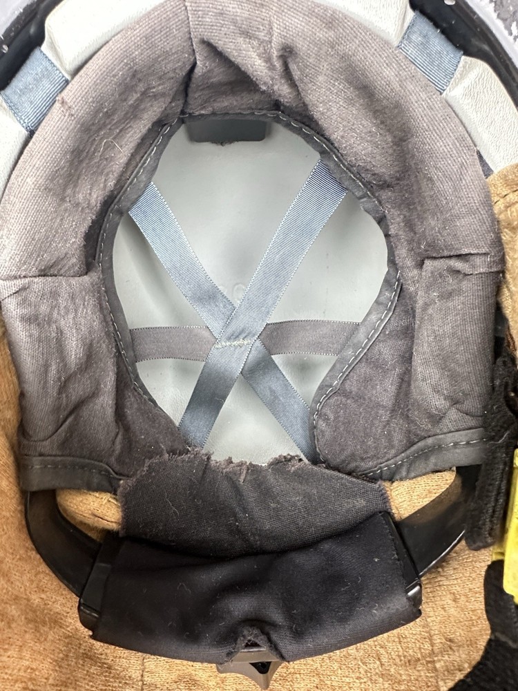 Cairns Authentic 1010 Fire Helmet Firefighter Neck Shield