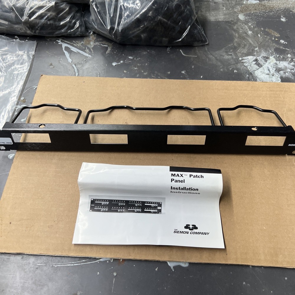 SIEMON MAX Patch 16-port Panel  MX-PNL-16-001 New!
