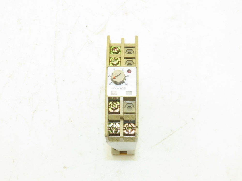 Omron H3D-B100 Timer 100/110/120VAC