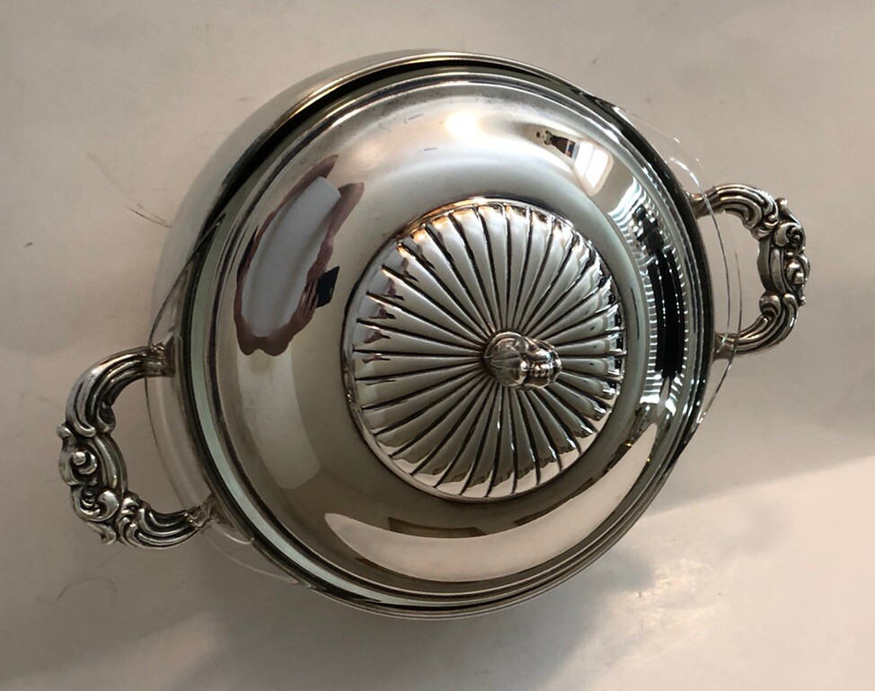 MCM RAIMOND Silverplate Serving Dish 1.5 Quart Pyrex Glass Insert Holiday EUC