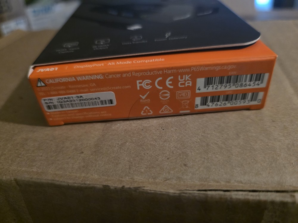 j5create Video Capture Card with PD 60W Pass-Through Charging, Built-in Multi