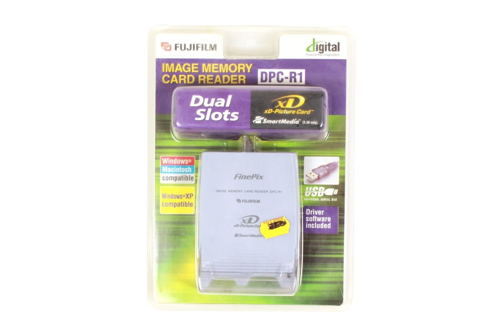 FujiFilm DPC-R1 Card Reader