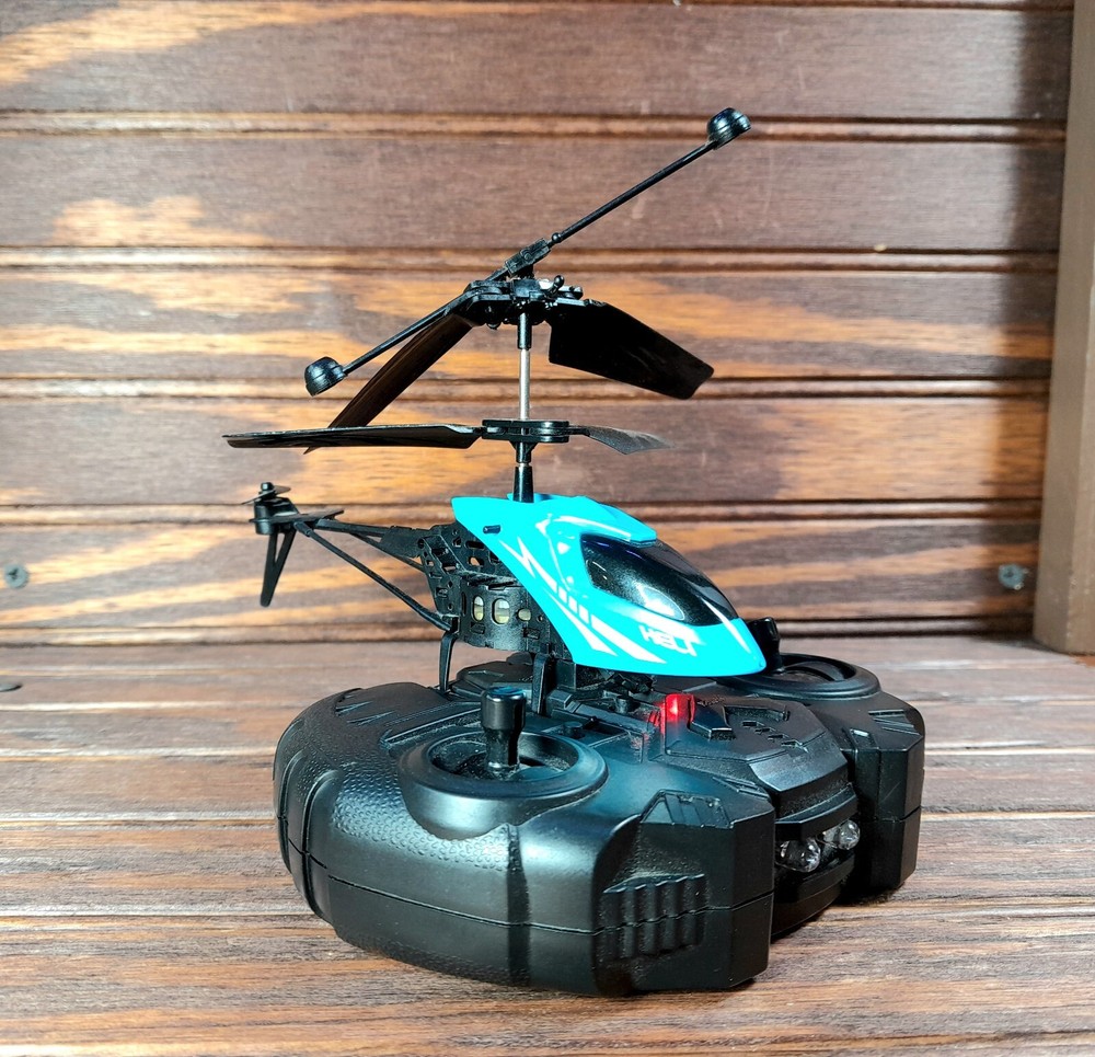Toy Cube 2-Channel IR Remote Control Helicopter, Needs Internal Battery Changed