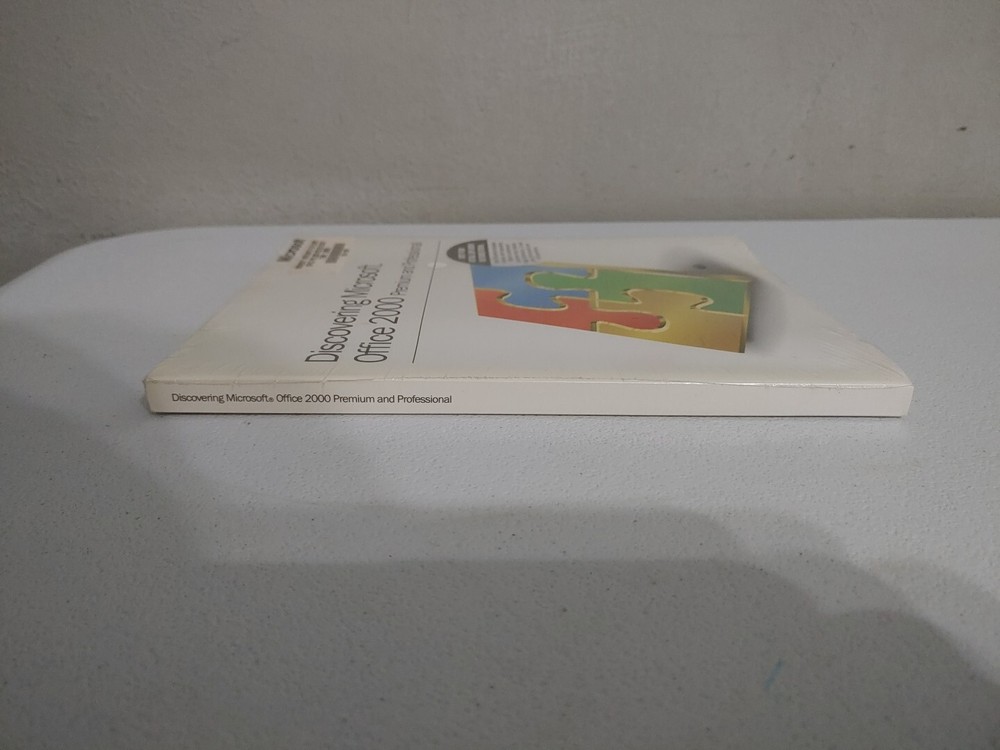 Discovering Microsoft Office 2000 Premium & Professional Software User Manual