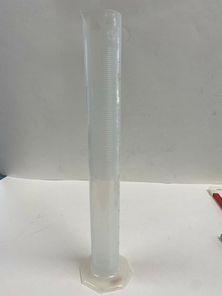 Plastic Graduated Cylinder 250 mL