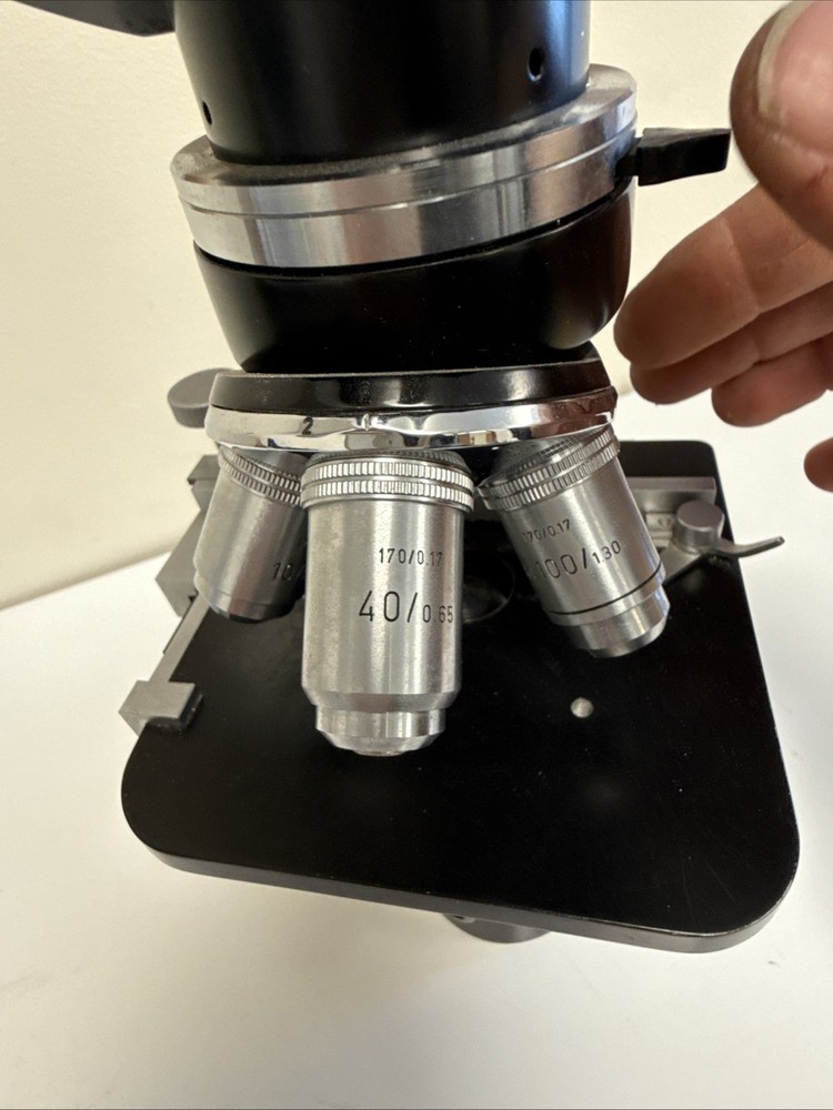 Untested ERNST LEITZ WETZLAR Binocular Microscope W/ 4 Objectives