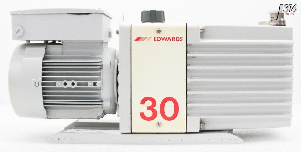 39018 EDWARDS ROTARY VANE VACUUM PUMP E2M30